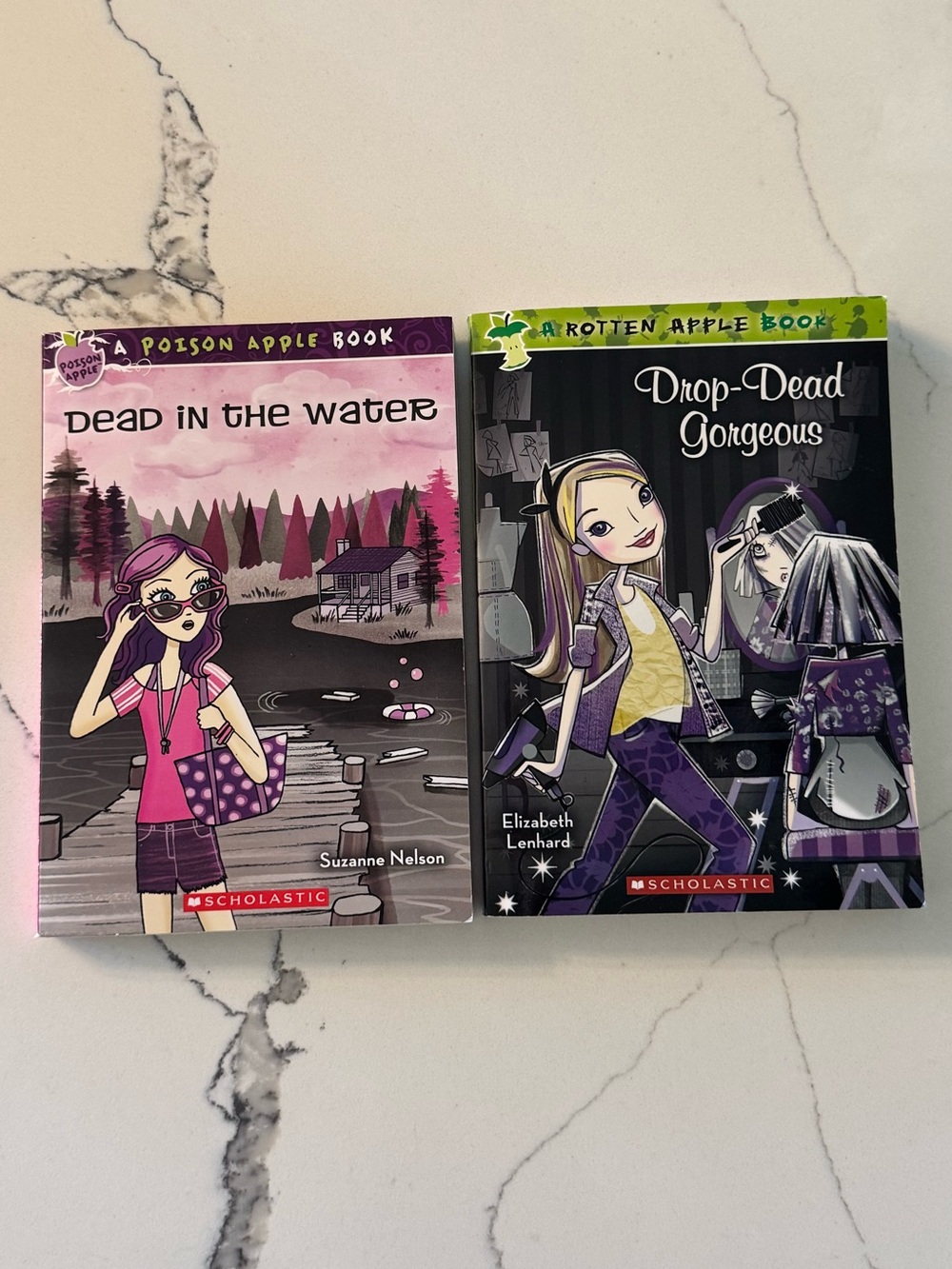 Paranormal Mystery Paperback Set